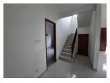 Dijual Rumah 2 lantai , Luas 241m2 di Kompleks Grand Jagakarsa , Jakarta Selatan 