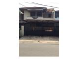 Dijual Rumah di Sunter Jakarta Utara - 4+1 Kamar Tidur Furnished